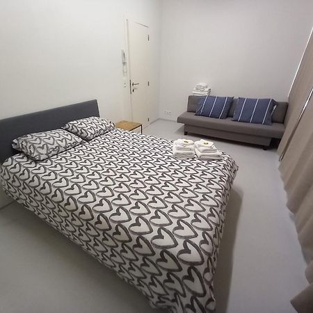 Bed and Breakfast Chez Jean-Claude Wavre Esterno foto