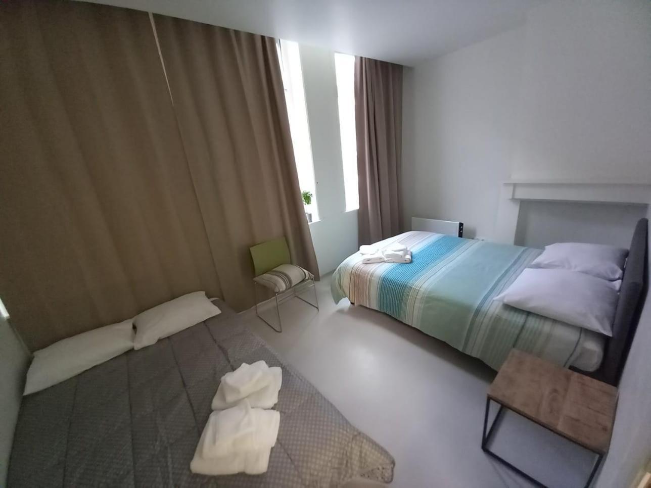 Bed and Breakfast Chez Jean-Claude Wavre Esterno foto